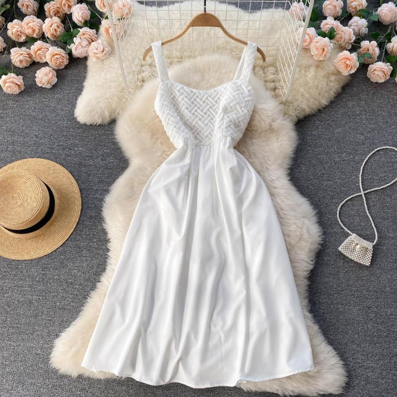 Casual Dresses ZCWXM 2023 Summer French White Dress Women Satin Eembroidered Lace Stitched Backless Up Suspender Sweet Black Long
Casual Dresses ZCWXM 2023 Summer French White Dress Women Satin Eembroidered Lace Stitched Backless Up Suspender Sweet Black Long