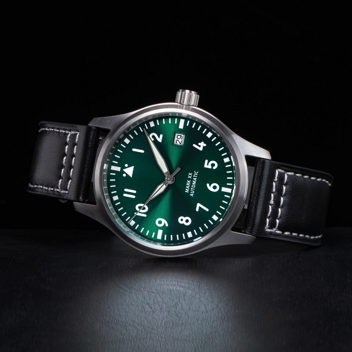 Wristwatches SEESTERN Mens Watch Automatic Mechanical Wristwatches Luminous Sapphire Crystal Waterproof NH35 Movement Military Air Force 230313