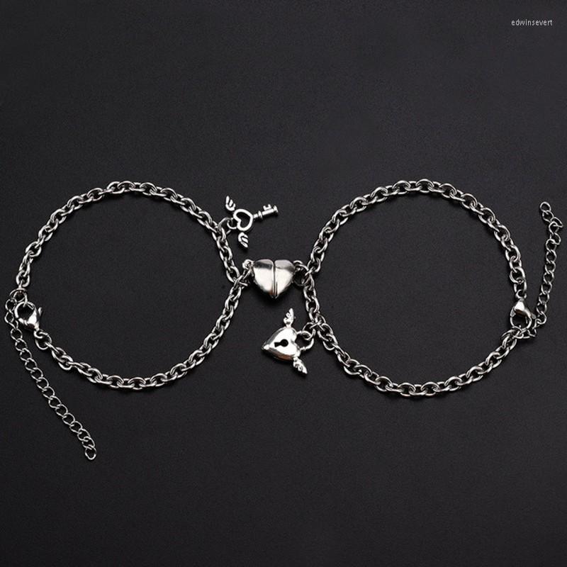 Charm Bracelets 2Pcs/Set Heart Shaped Magnet Attraction Bracelet For Couples Stainless Steel Angel Wing Lock Men's Women's Jewelry
Charm Bracelets 2Pcs/Set Heart Shaped Magnet Attraction Bracelet For Couples Stainless Steel Angel Wing Lock Men's Women's Jewelry