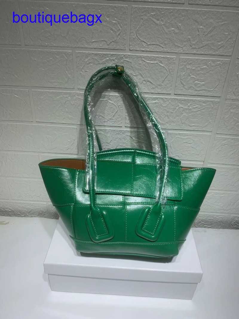 Luxury Bottegss Venetss Arco Evening Bags online store crossbow women's hand-woven Spring bag portable 2023 new plain leather leis With logo SDBW, Black6
Luxury Bottegss Venetss Arco Evening Bags online store crossbow women's hand-woven Spring bag portable 2023 new plain leather leis With logo SDBW, Black6