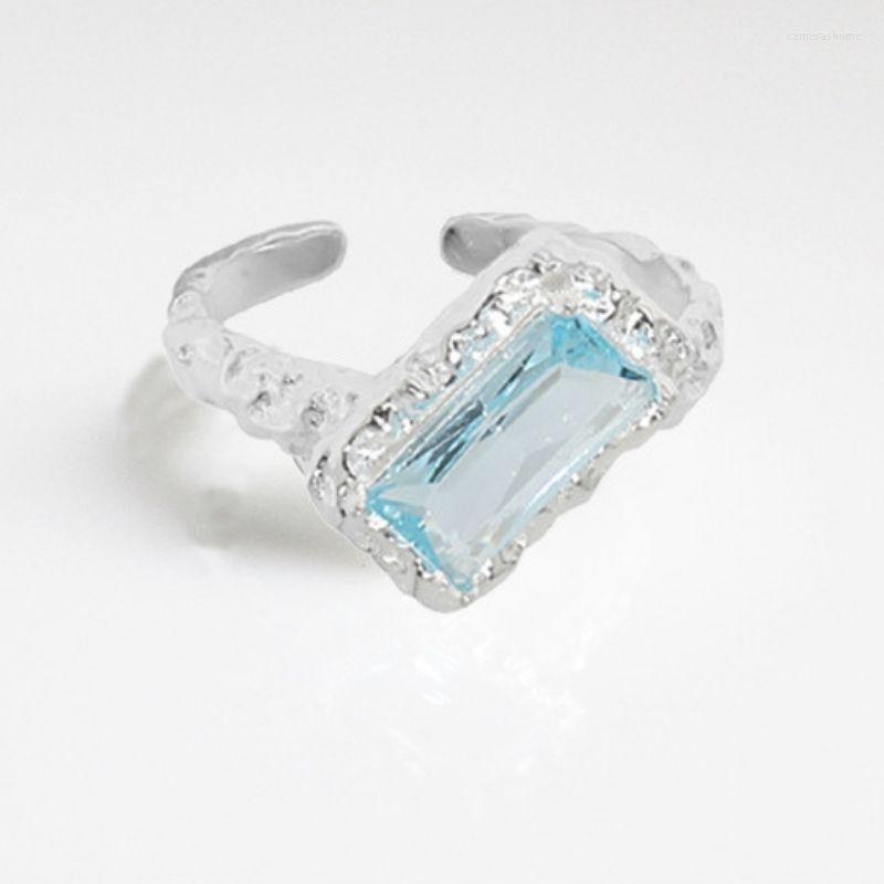 Wedding Rings Surflove Irregular Light Blue Zircon Dating Ring Personality For Women Luxury Jewelry Unique Gothic Accessories
Wedding Rings Surflove Irregular Light Blue Zircon Dating Ring Personality For Women Luxury Jewelry Unique Gothic Accessories