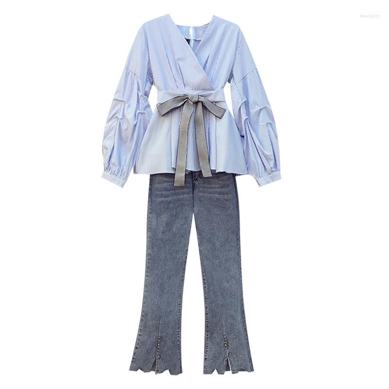 Women's Two Piece Pants Large Women's Jeans Set 2023 Spring Slightly Fat Sister Lace Up Shirt Foreign Style Age Reduction Two-piece 
Women's Two Piece Pants Large Women's Jeans Set 2023 Spring Slightly Fat Sister Lace Up Shirt Foreign Style Age Reduction Two-piece