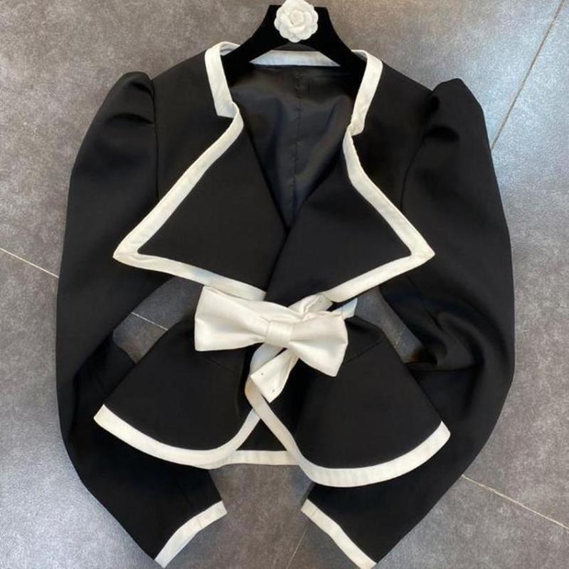 Women' Jackets 2023 French Style Small Fragrance Short Jacket Women O-neck Bow Elegant Hit Color Outerwear, Black
Women' Jackets 2023 French Style Small Fragrance Short Jacket Women O-neck Bow Elegant Hit Color Outerwear, Black