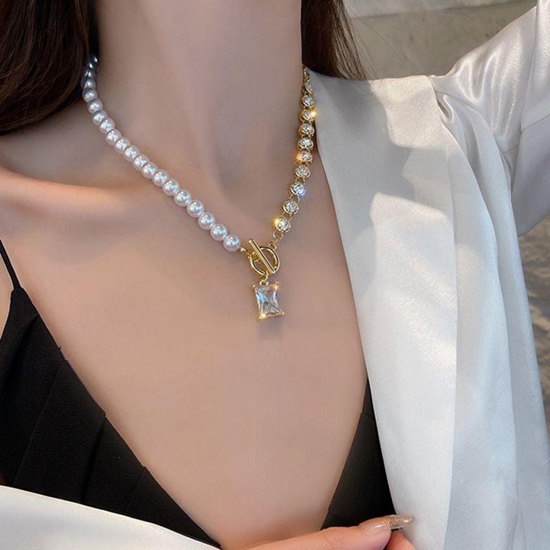 Pendant Necklaces MOGAKU Style Square Pendants For Women Korean Fashion Crytal Chokers Trendy Party Wedding Jewelry Gifts
Pendant Necklaces MOGAKU Style Square Pendants For Women Korean Fashion Crytal Chokers Trendy Party Wedding Jewelry Gifts