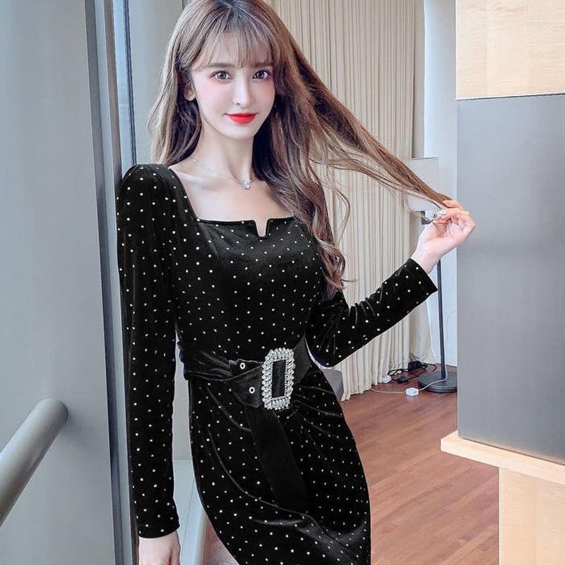 Casual Dresses Elegant Square Collar Dot Split Velvet Dress Women Long Sleeve High Waist Belt Slim Bodycon Office Lady Black Pencil
Casual Dresses Elegant Square Collar Dot Split Velvet Dress Women Long Sleeve High Waist Belt Slim Bodycon Office Lady Black Pencil