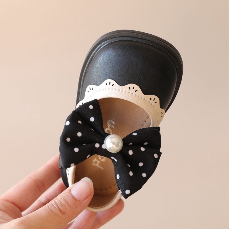 First Walkers Spring Autumn Baby Girls Leather Shoes Toddler First Walkers Cute Princess Shoes Kids Single Flats Shoe 230314