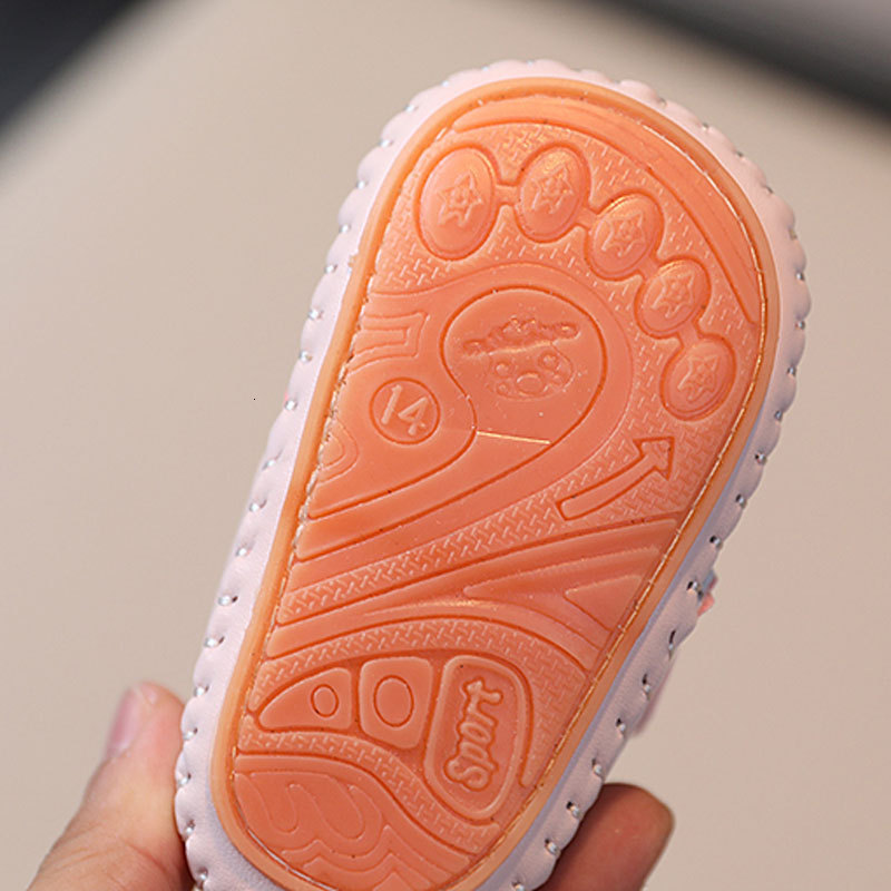 First Walkers 0-1 Years born PU Shoes Winter Fleece Cotton Shoes Baby Girls Princess Shoes Soft Sole Infant Crib Shoes Cartoon Cute Shoes 230314