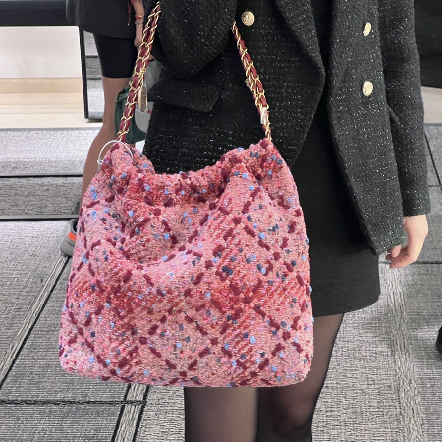TOP quality 1:1 luxury Shopping bags AS3261 the large capacity bag 22K 42cm Medium Tote bag woman designer bags With box C201, More product consultation
TOP quality 1:1 luxury Shopping bags AS3261 the large capacity bag 22K 42cm Medium Tote bag woman designer bags With box C201, More product consultation