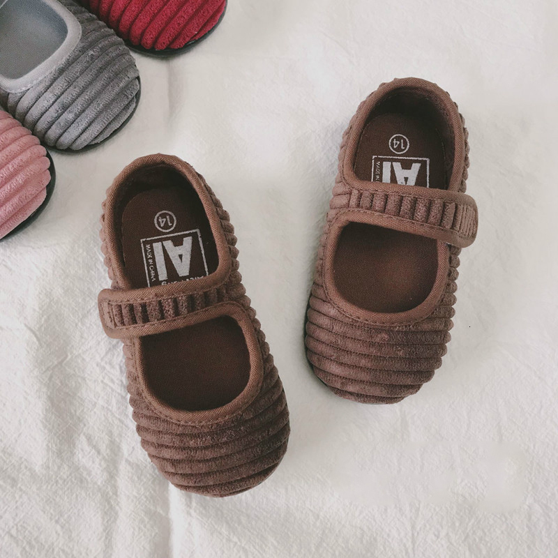 First Walkers born Baby Shoes Girls Princess Shoes Solid Colors Anti-slip Soft Sole Cotton Flat First Walker Infant Accessories 230314