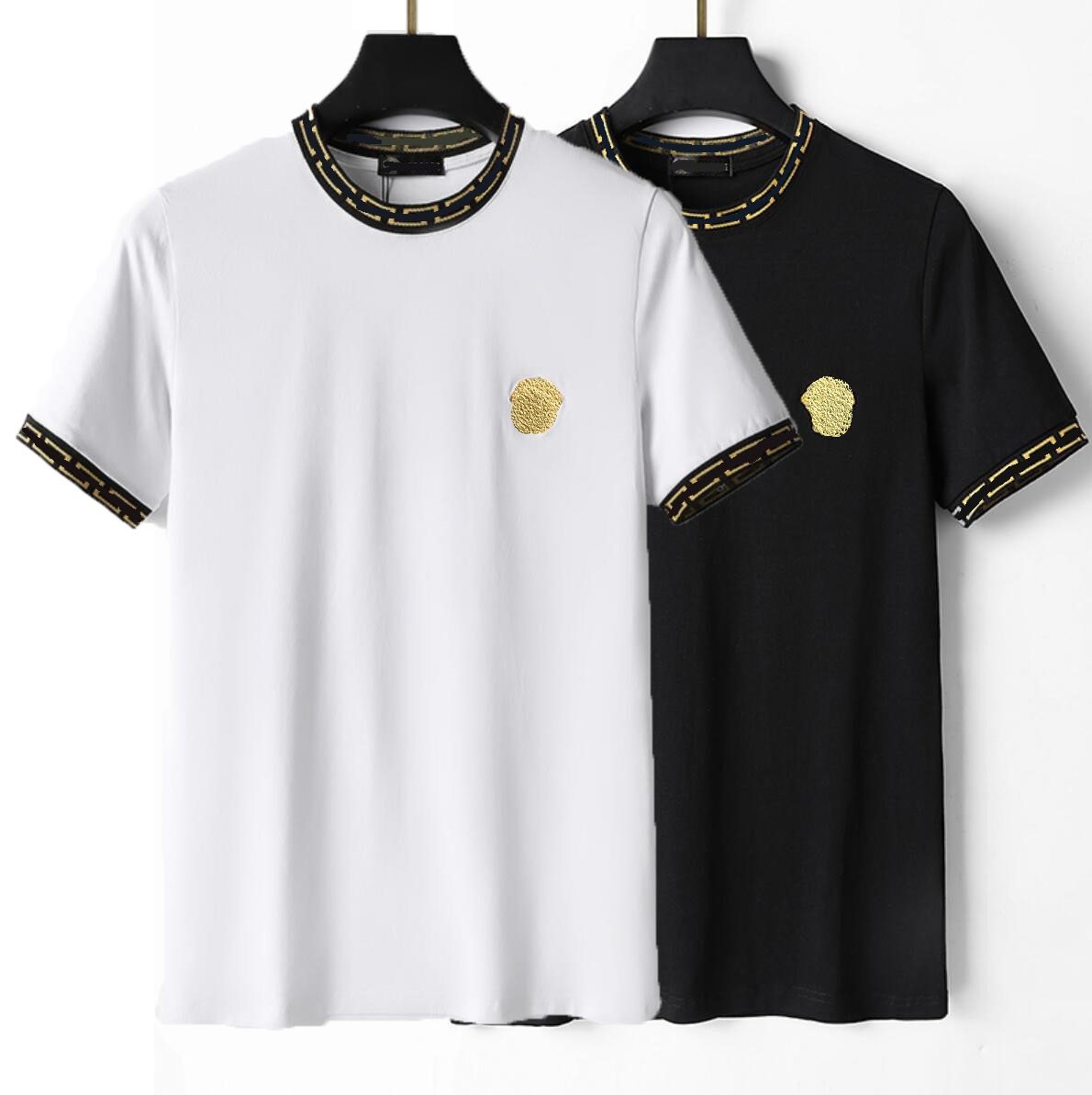 New Fashion Couple T shirt Designer Brand Tees T Shirts Top Quality Embroidery Pattern Pure Cotton Short Sleeve Scoop Collar Loose Causal Summer Male Clothing, Black
New Fashion Couple T shirt Designer Brand Tees T Shirts Top Quality Embroidery Pattern Pure Cotton Short Sleeve Scoop Collar Loose Causal Summer Male Clothing, Black