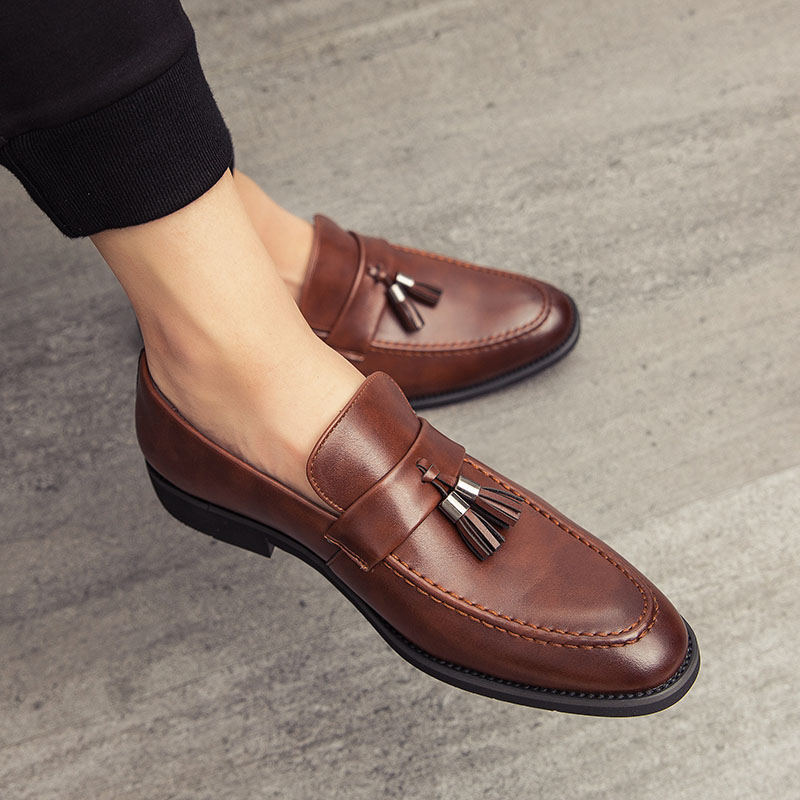Men Casual Shoes Breathable designer shoes Leather Loafers Business Office Shoes For Men Driving Moccasins Comfortable Tassel
Men Casual Shoes Breathable designer shoes Leather Loafers Business Office Shoes For Men Driving Moccasins Comfortable Tassel