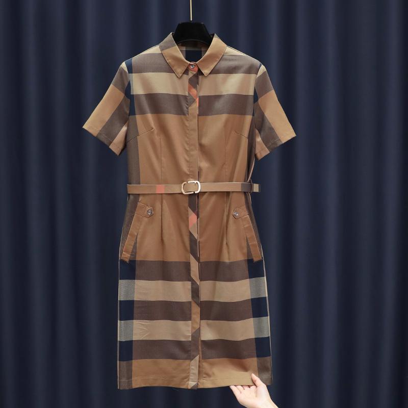 Dresses for women 2023 Designers summer dress women Fashion short sleeve Casual plaid Party Shirts Dress Ladies Clothing with belt, Sky blue
Dresses for women 2023 Designers summer dress women Fashion short sleeve Casual plaid Party Shirts Dress Ladies Clothing with belt, Sky blue