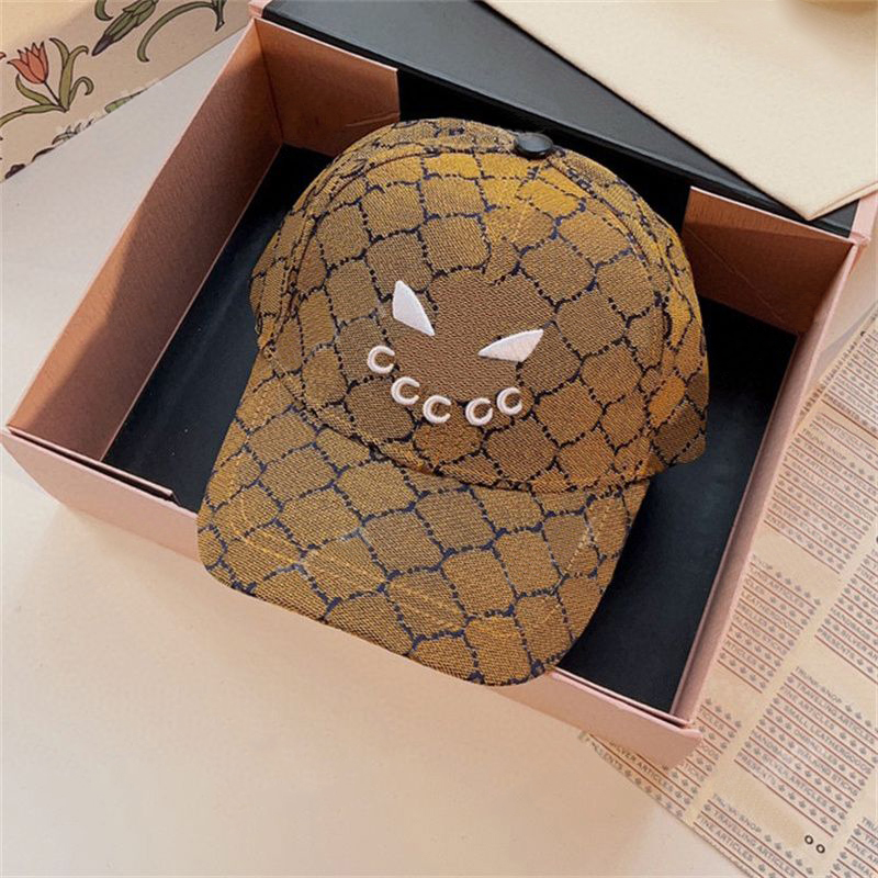 Luxury Baseball Caps Visors Women Designer Fitted Hats Brand Letter Patchwork Visor Fashion Outdoor Sports Cap Men Casquette Casual Bucket Go, G2
Luxury Baseball Caps Visors Women Designer Fitted Hats Brand Letter Patchwork Visor Fashion Outdoor Sports Cap Men Casquette Casual Bucket Go, G2