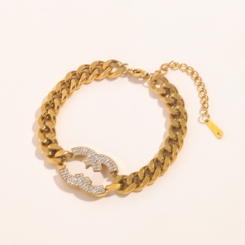 Fashion Design Diamond Chain Bracelets Designer 18k Gold Plated Bracelet Classic Luxury Jewelry Couple Gift Bracelet High Sense Accessories
Fashion Design Diamond Chain Bracelets Designer 18k Gold Plated Bracelet Classic Luxury Jewelry Couple Gift Bracelet High Sense Accessories
