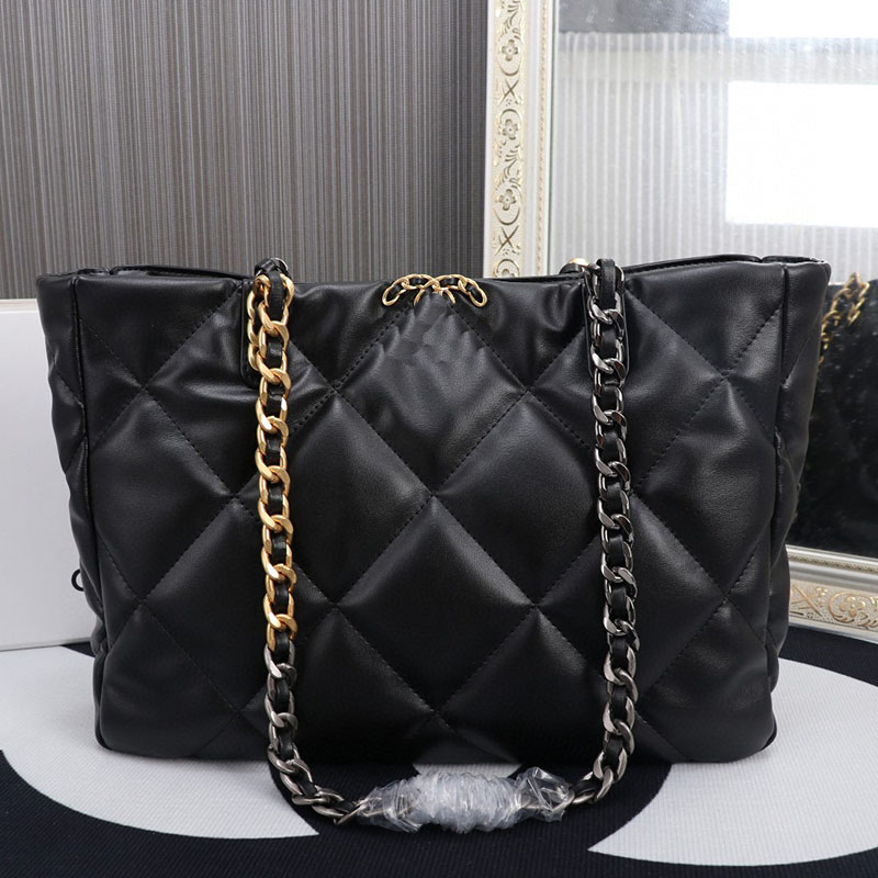 Designer Shopping Bags High quality sheepskin Tote bag Women handbag Shoulder Bag Large capacity chain Cross body Valentine Totes, Grey
Designer Shopping Bags High quality sheepskin Tote bag Women handbag Shoulder Bag Large capacity chain Cross body Valentine Totes, Grey