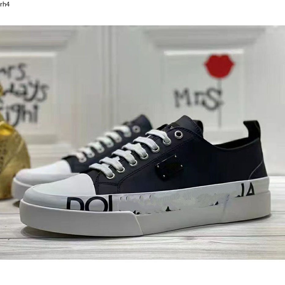 Shoes Women Autumn Genuine Leather Sneakers Graffiti Print Platform Designer Shoes Bling Rivets Letters Flats Footwear Size34-45 mkjk rh4000002
Shoes Women Autumn Genuine Leather Sneakers Graffiti Print Platform Designer Shoes Bling Rivets Letters Flats Footwear Size34-45 mkjk rh4000002