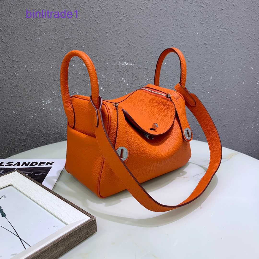 Designer Original selling Large-capacity leather Lindys bag hot pillow litchi pattern single-shoulder diagonal female of sale NRXS, Ld26 orange
Designer Original selling Large-capacity leather Lindys bag hot pillow litchi pattern single-shoulder diagonal female of sale NRXS, Ld26 orange