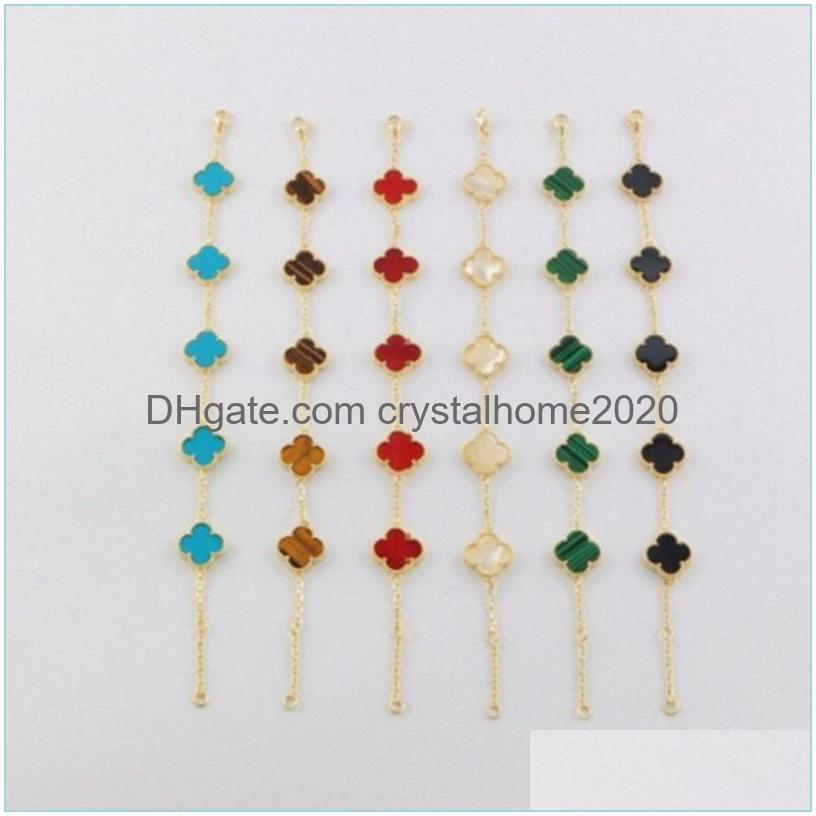 Chain Fashion Womens Luxury Designer Bracelet Five Flowers Fourleaf Clover Bracelets 18K Gold Jewelry Drop Delivery Dhcnv
Chain Fashion Womens Luxury Designer Bracelet Five Flowers Fourleaf Clover Bracelets 18K Gold Jewelry Drop Delivery Dhcnv