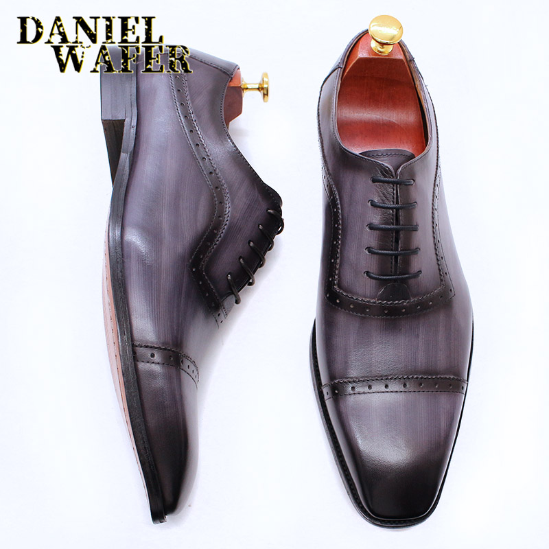 Elegant Men Oxford Shoes Brogue Genuine Leather Black Brown Classic Cap Toe Lace Up Formal Shoes Wedding Office Men Dress Shoes
Elegant Men Oxford Shoes Brogue Genuine Leather Black Brown Classic Cap Toe Lace Up Formal Shoes Wedding Office Men Dress Shoes
