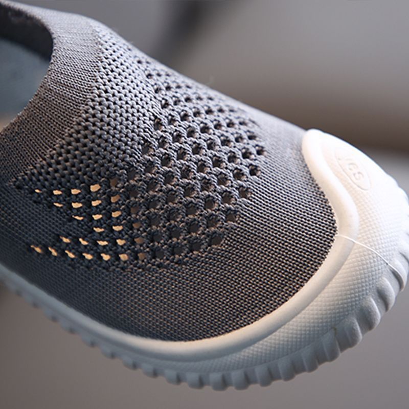 First Walkers Indoor Shoes Children's Boys Baotou Sandals Summer Mesh Girls' Sports Shoes Baby Soft Bottom Toddler Shoes 230314