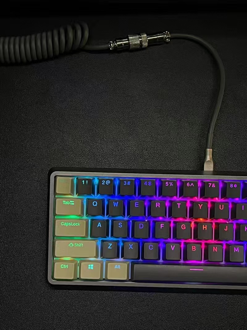 Coolkiller DIY 61 Key Game Mechanical Keyboard with Hotswap OEM RGB Lighting Effect Coiled Cable Ergonomics Mini Wired Keyboard