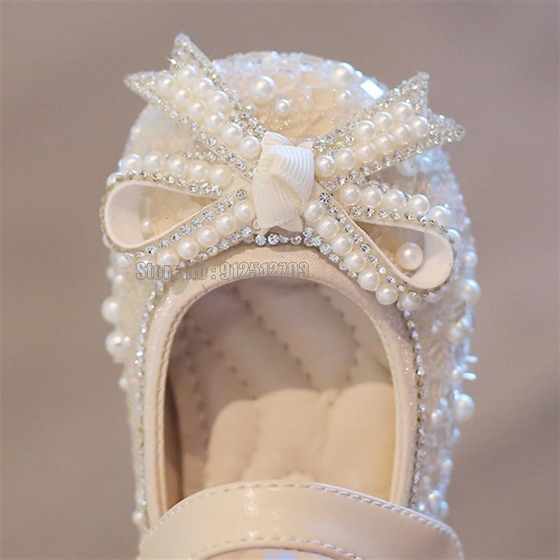 First Walkers 11-15cm High Quality Baby Girls First Walkers Birthday Party Crystal Soft Toddler Shoes Spring Infant Flats Shoes 230314