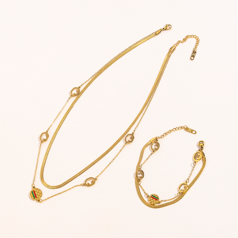 Designer Chain Bracelet Women Luxury Bracelet 18k Gilded Letter Bracelets Fashion Jewelry Popular Brand Accessories Premium Gifts Couple
Designer Chain Bracelet Women Luxury Bracelet 18k Gilded Letter Bracelets Fashion Jewelry Popular Brand Accessories Premium Gifts Couple