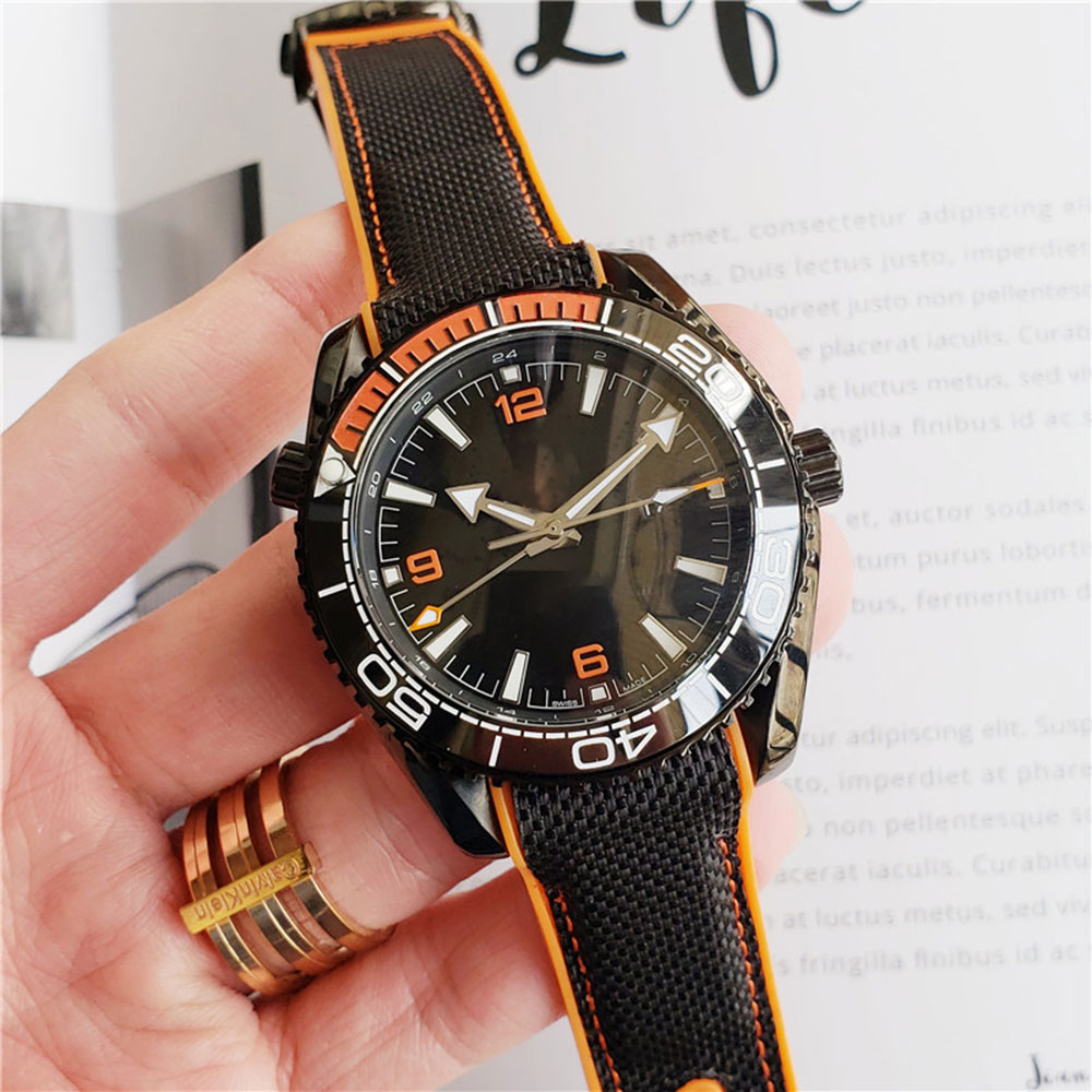 Ceramic Case Wristwatch 45mm Mens Fully Automatic Mechanical Design Casual Watch High Quality Watches Waterproof Gift Watchs, Color 3
Ceramic Case Wristwatch 45mm Mens Fully Automatic Mechanical Design Casual Watch High Quality Watches Waterproof Gift Watchs, Color 3