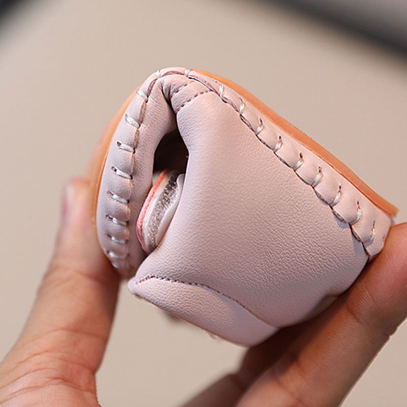 First Walkers 0-1 Years born PU Shoes Winter Fleece Cotton Shoes Baby Girls Princess Shoes Soft Sole Infant Crib Shoes Cartoon Cute Shoes 230314