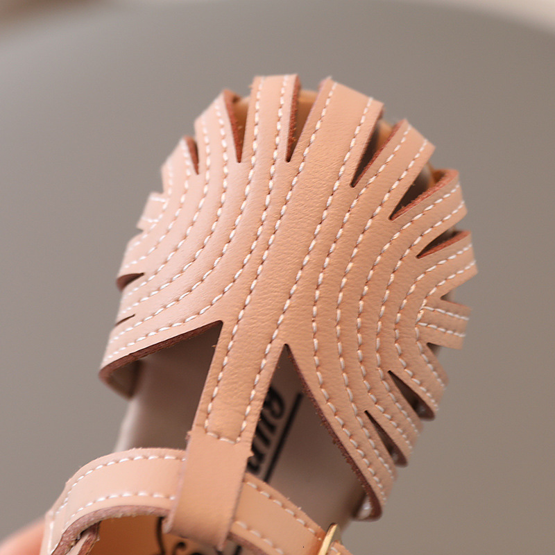 First Walkers Baby Sandals Soft Bottom Summer Baby Shoes Girls Toddler Shoes Children Korean Fashion Breathable Princess Shoes 230314