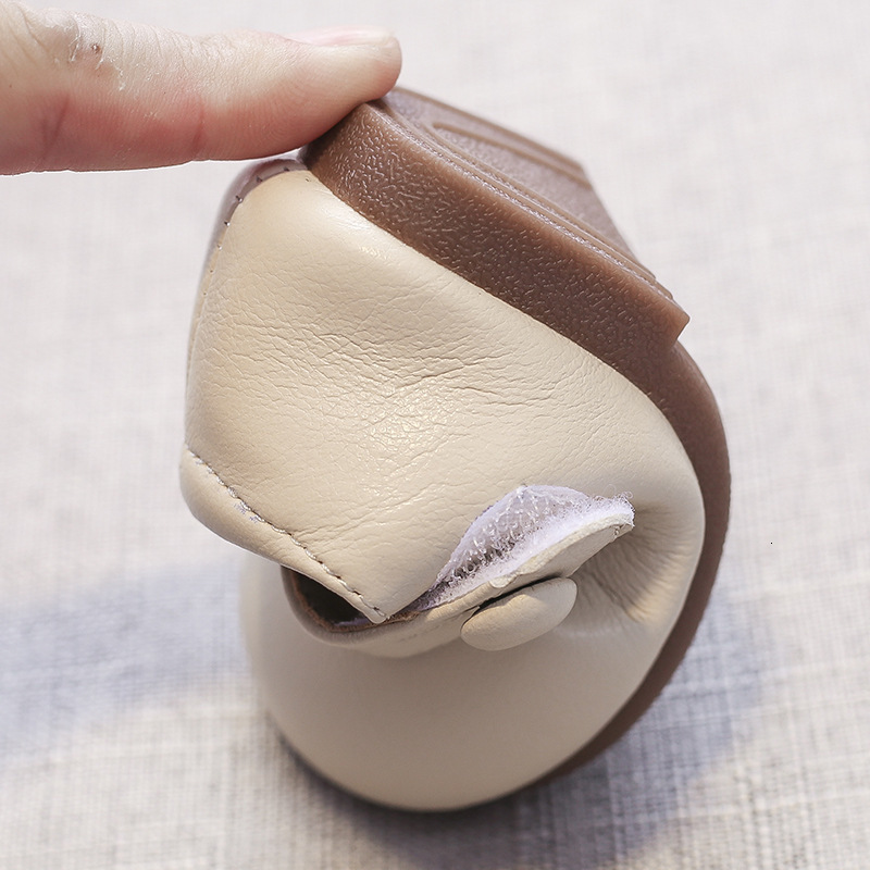 First Walkers 11.5-15.5cm Simple Girls Flats Shoes Solid Soft Toddler Princess Dress Shoes For Party Wedding Soft Infant Autumn Casual Shoes 230314