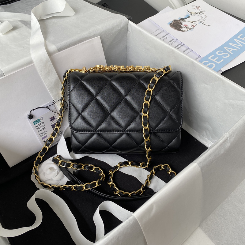 10A Mirror quality Designer Messenger Bag 18CM Luxuries Mouth Cover Bag Genuine leather Flap bag With Box C295
10A Mirror quality Designer Messenger Bag 18CM Luxuries Mouth Cover Bag Genuine leather Flap bag With Box C295