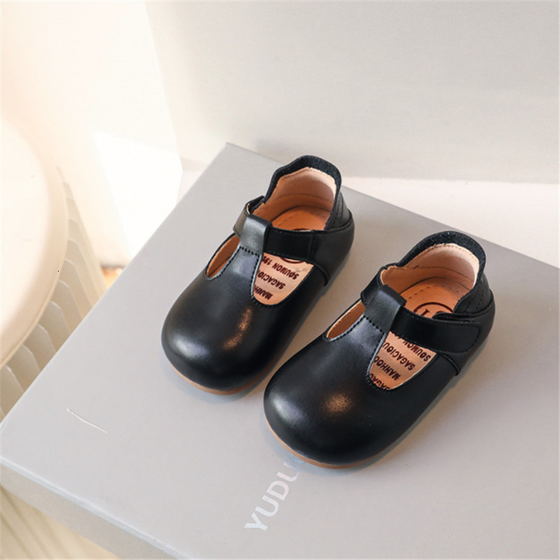 First Walkers Spring Baby Shoes Leather Cute Ruffles Little Girls Princess Shoes Soft Sole Outdoor Tennis Fashion Toddler Kids Shoes 230314