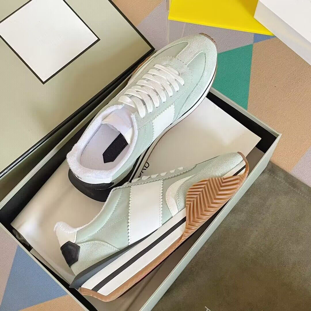 Famous Men James Sneaker Shoes Side Stripe Trainer Suede & Nylon Calfskin Skateboard Walking Chunky Rubber Sole Comfort Footwear EU38-46
Famous Men James Sneaker Shoes Side Stripe Trainer Suede & Nylon Calfskin Skateboard Walking Chunky Rubber Sole Comfort Footwear EU38-46