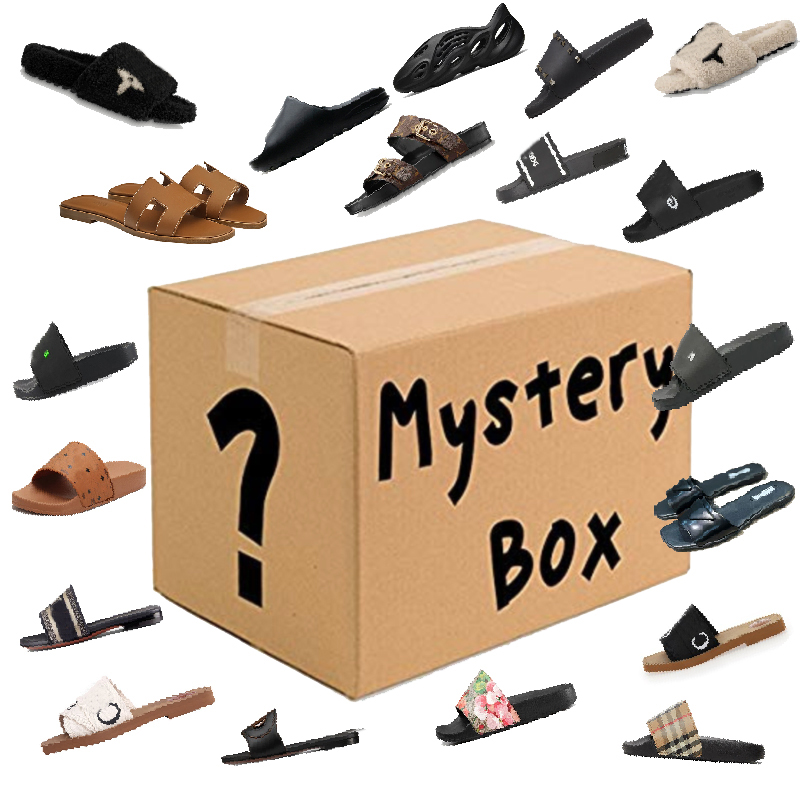 Mystery Box Luxury Designers Slippers Sandals Men Women Sneaker Casual Shoes Low Top Italy Stripes Shoe Walking Sports Trainers Band Chaussures Pour Hommes, Box 1
Mystery Box Luxury Designers Slippers Sandals Men Women Sneaker Casual Shoes Low Top Italy Stripes Shoe Walking Sports Trainers Band Chaussures Pour Hommes, Box 1