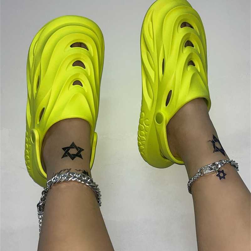Men And Womens EVA Sandals Hole Slippers 2023 New Heel Thick Slides Plus Size 44 45 Shoes, Black
Men And Womens EVA Sandals Hole Slippers 2023 New Heel Thick Slides Plus Size 44 45 Shoes, Black