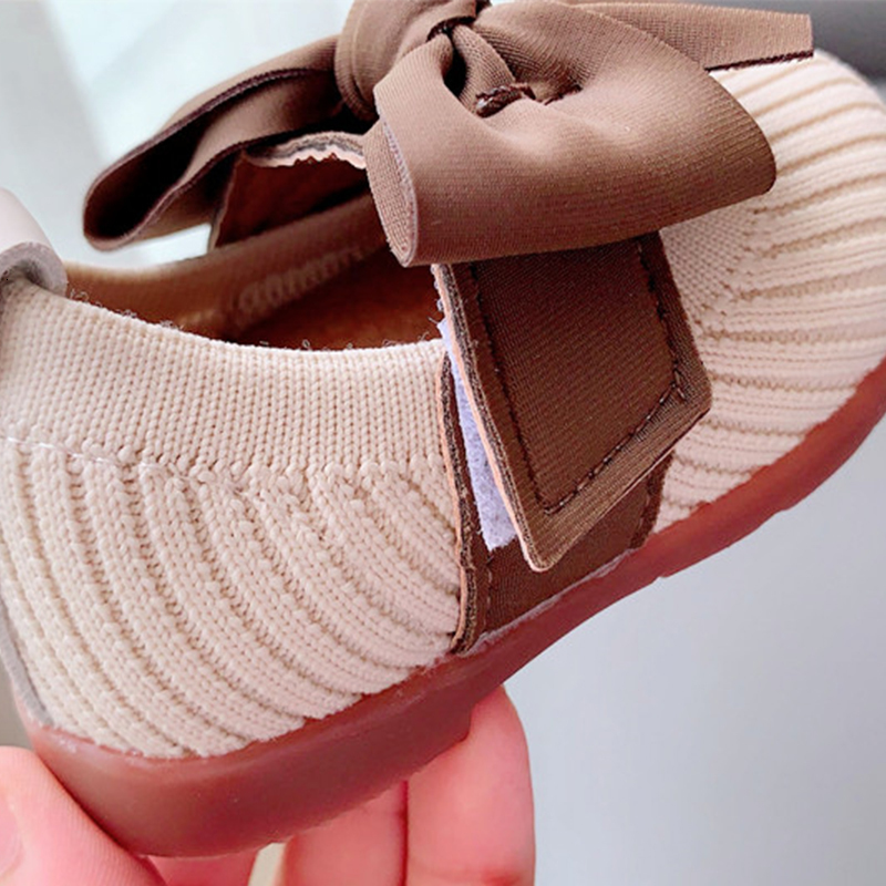 First Walkers Baby Girl Princess Shoes With Big Bow Knitted Fabric Toddler Shoe Soft Bottom Outdoor Casual Child First Walkers Beige Pink Swee 230314