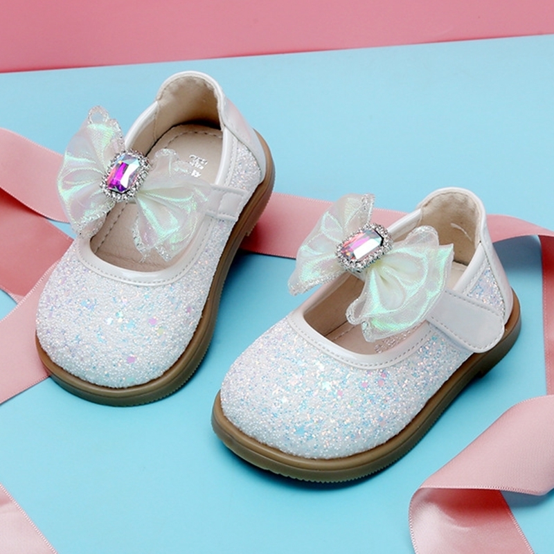 First Walkers 11-15cm High Quality Sequined Cloth Infant First Walkers Solid Beige Pink Toddler Girls Dress Shoes For Little Princess Party 230314