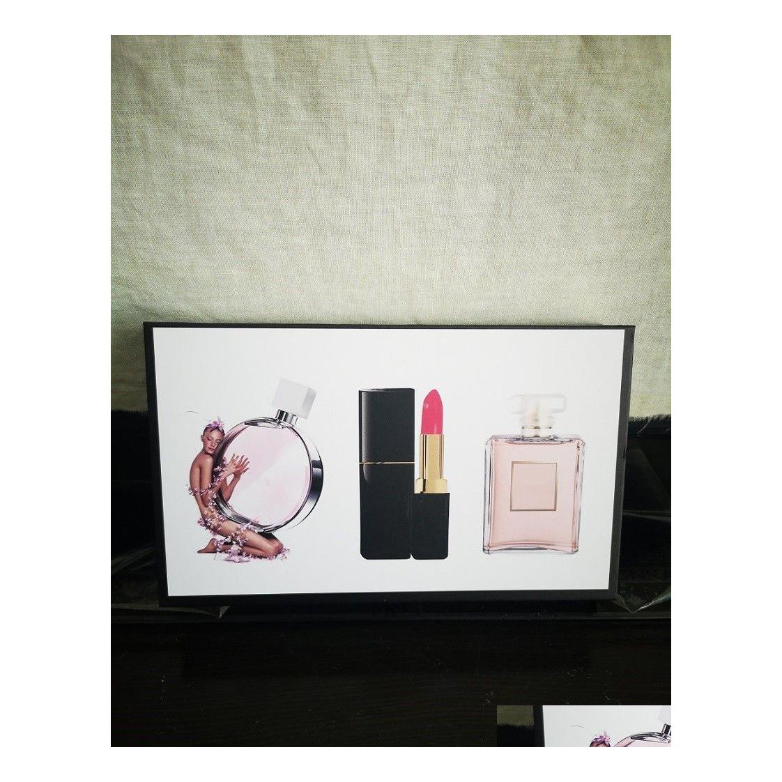 Makeup Sets 3 In 1 Per Gift Set Chance Women Fragrancy Kit Collection Matte Lipsticks Cosmetics Ensemble De Maquillage Parfum Kits D Dhdgz
Makeup Sets 3 In 1 Per Gift Set Chance Women Fragrancy Kit Collection Matte Lipsticks Cosmetics Ensemble De Maquillage Parfum Kits D Dhdgz