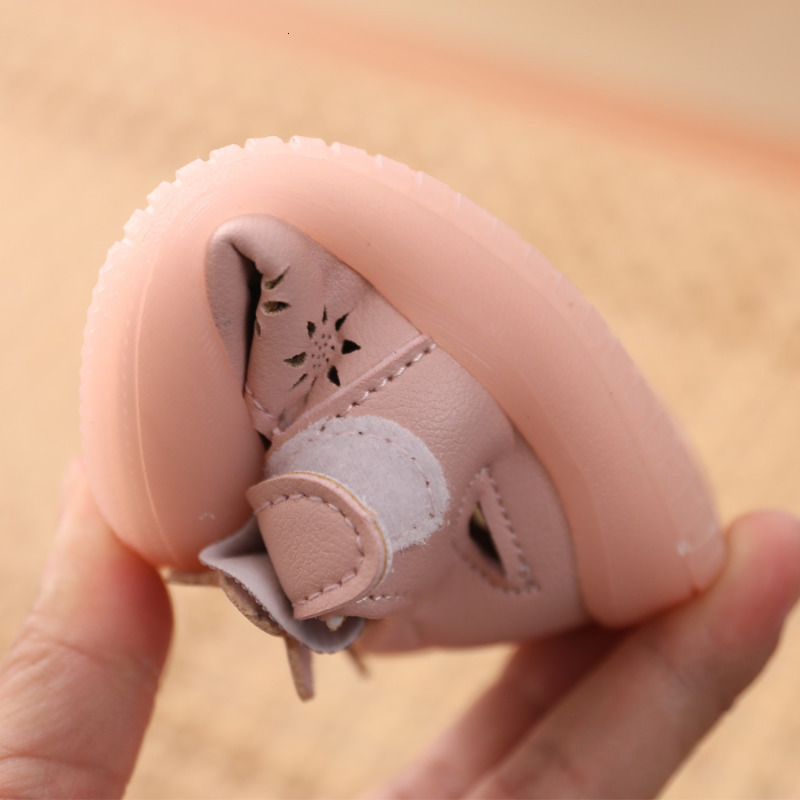 First Walkers Baby Girl Princess Shoes Hollow Breathable Spring and Autumn Toddler Soft Bottom0-2 Years Old Baby Leather Shoes Summer Children 230314