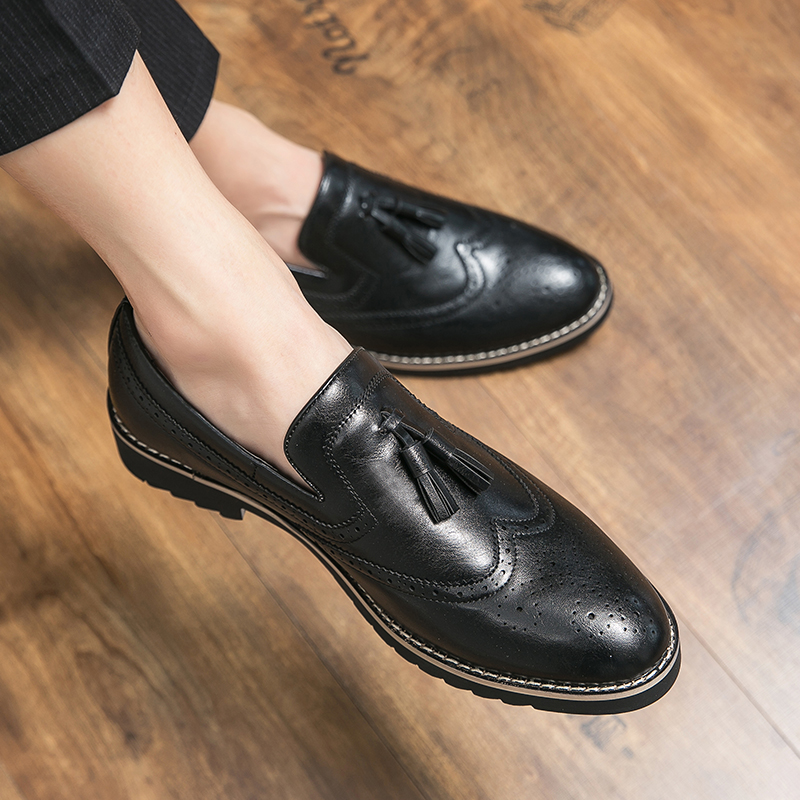 Men Luxury Dress Fashion Tassel Derby Shoes Classic Casual Business Wedding Footwear Brock Italy Male Formal Slip-On Loafers
Men Luxury Dress Fashion Tassel Derby Shoes Classic Casual Business Wedding Footwear Brock Italy Male Formal Slip-On Loafers