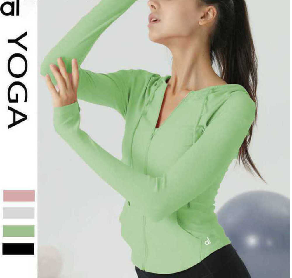 Active Shirts Tees 23SS Woman Designer Alos Yoga Short Jacket Thin Slim Sports Hoodie Comfortable Quick Drying Long Sleeve Fitness Top Womans, Black
Active Shirts Tees 23SS Woman Designer Alos Yoga Short Jacket Thin Slim Sports Hoodie Comfortable Quick Drying Long Sleeve Fitness Top Womans, Black