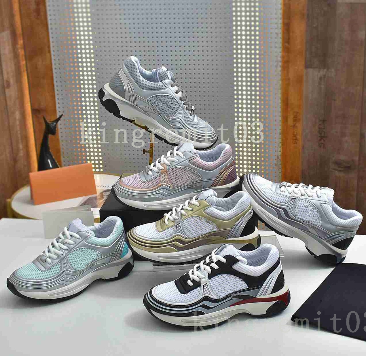 Designer Sneakers Calfskin Casual Shoes Reflective Shoes Vintage Suede Leather Trainers All-match Stylist Sneaker Patchwork Leisure Shoe Platform With Box
Designer Sneakers Calfskin Casual Shoes Reflective Shoes Vintage Suede Leather Trainers All-match Stylist Sneaker Patchwork Leisure Shoe Platform With Box