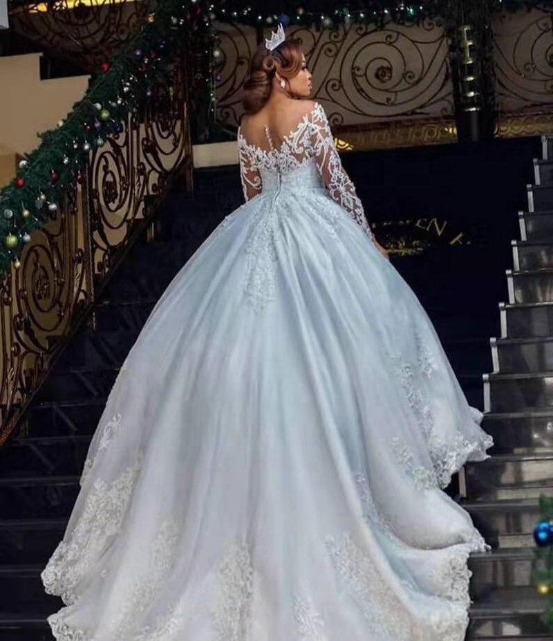 Gorgeous Ballgown Wedding Dresses Bridal Gown Long Sleeves Scoop Neck Lace Applique Beaded Sweep Train Ruffles Buttons Custom Made Plus Size Vestido D