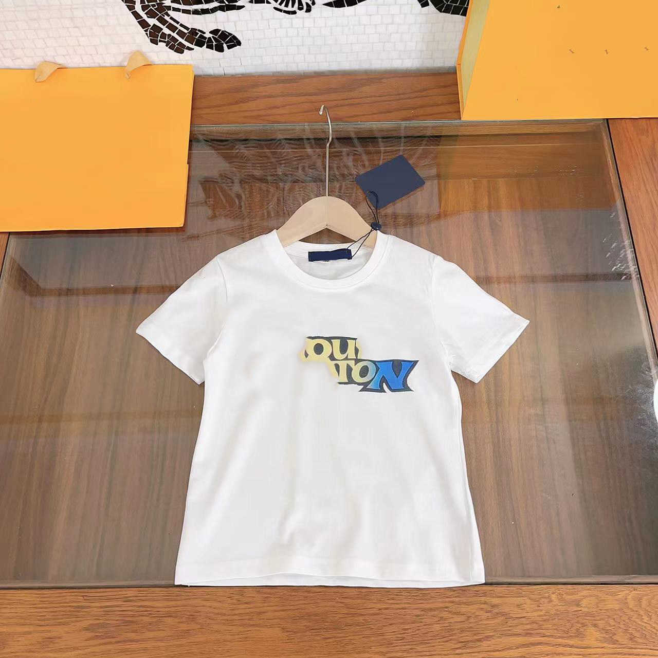 23ss kids designer brand Short sleeve t-shirt Round neck Pure cotton boys girls logo printing High quality kidss clothing, 23
23ss kids designer brand Short sleeve t-shirt Round neck Pure cotton boys girls logo printing High quality kidss clothing, 23