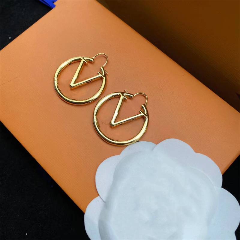 Large Silver Hoop Earrings Sterling Silver Titanium Steel Never Fade Designer Fashion Big Circle 4cm Stud Good Luxury Street Hoop Earring Jewelry For Women trendy
Large Silver Hoop Earrings Sterling Silver Titanium Steel Never Fade Designer Fashion Big Circle 4cm Stud Good Luxury Street Hoop Earring Jewelry For Women trendy