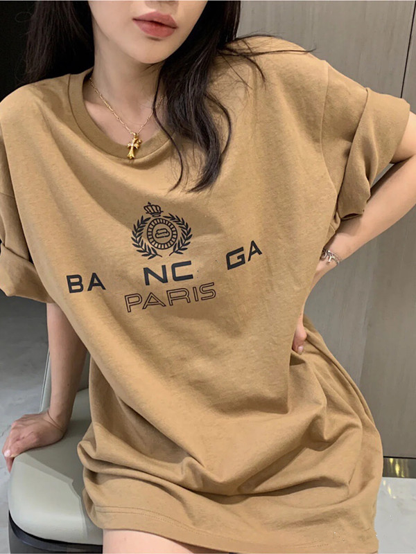 New Advanced Version Womens T-shirt France Trendy Clothing b Letter Graphic Print Couple Fashion Shirt Cotton Round Neck Paris Luxury Men and Women Sleeve Tees 51, B a l e n c i a g a
New Advanced Version Womens T-shirt France Trendy Clothing b Letter Graphic Print Couple Fashion Shirt Cotton Round Neck Paris Luxury Men and Women Sleeve Tees 51, B a l e n c i a g a