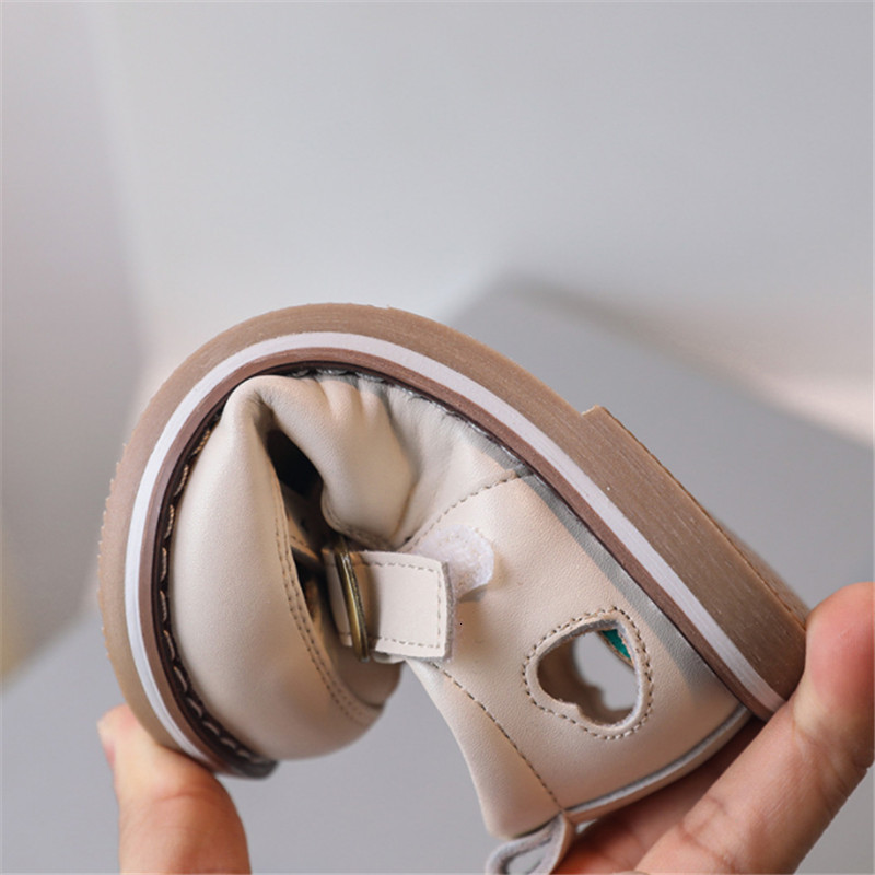 First Walkers Summer Baby Shoes Leather Hollow out Soft Sole Toddler Kids Sandals Non-slip Fashion Little Boys Girls Shoes 230314