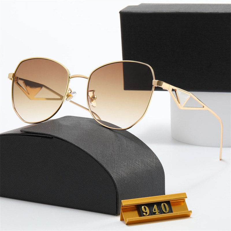 Mixed Color Designer Sunglasses For Women Ornamental Luxury Sun Glasses Fashion Sunglasses Classic Eyewear Men Outdoor Drive Sunglass
Mixed Color Designer Sunglasses For Women Ornamental Luxury Sun Glasses Fashion Sunglasses Classic Eyewear Men Outdoor Drive Sunglass