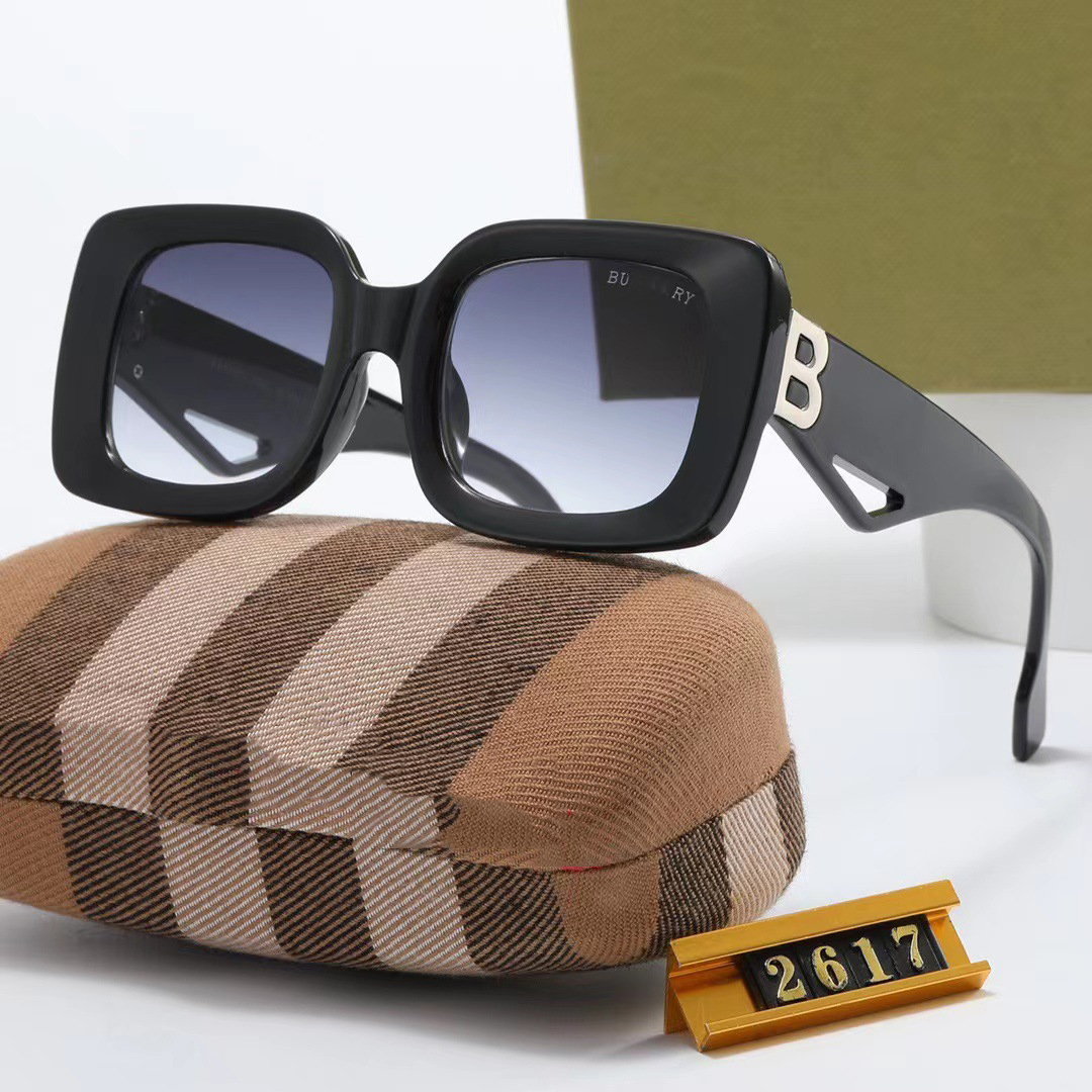 Sunglasses Men and Women Classic Big Frame Sun Glasses For Female Trendy Outdoor Eyeglasses Shades
Sunglasses Men and Women Classic Big Frame Sun Glasses For Female Trendy Outdoor Eyeglasses Shades